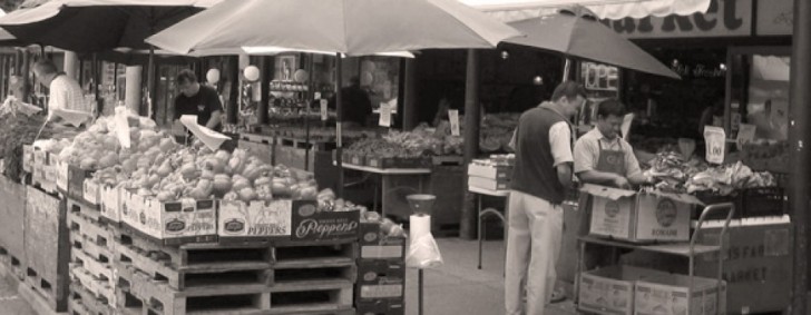 Kin's Farm Market at Blundell Centre, Richmond, B.C.